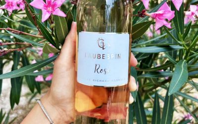 ☀️ L’été est là… et notre rosé aussi ! 🍷